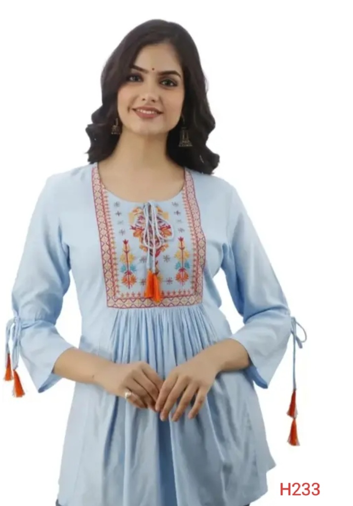 Stylus Women Tops & Tunics