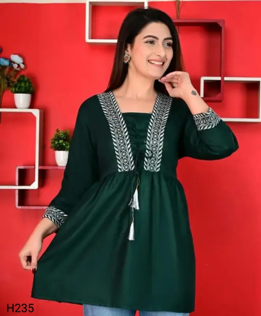 Embroidery top