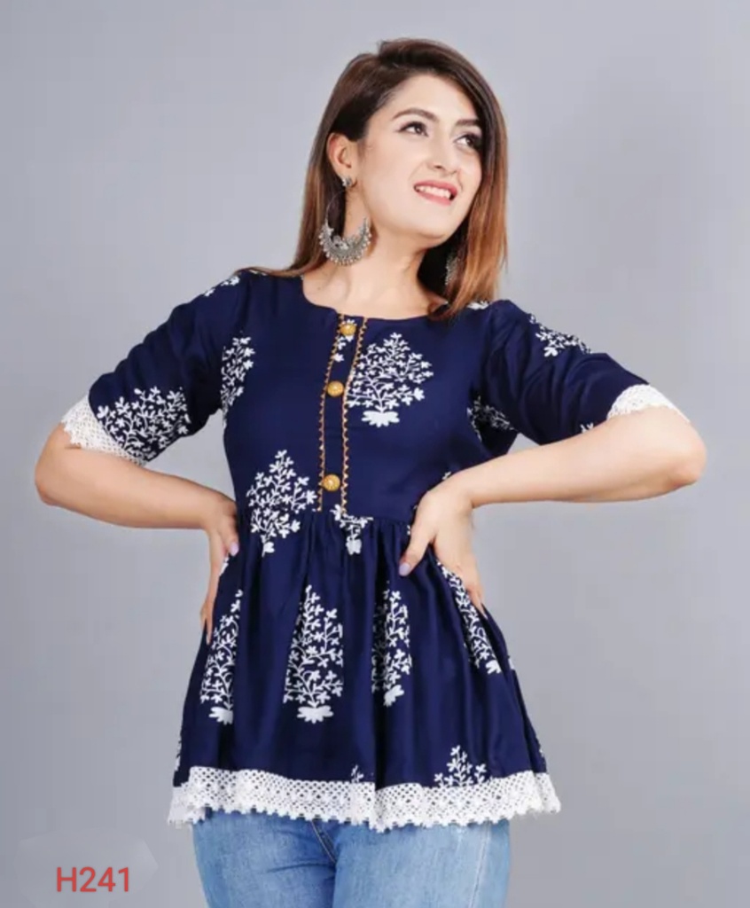 PC PRIYANSHI SANGANERI PRINTED TOP
